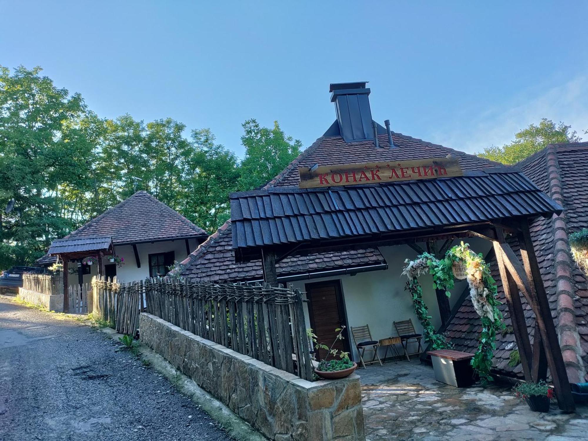 Konak Lecic Trsic Dış mekan fotoğraf